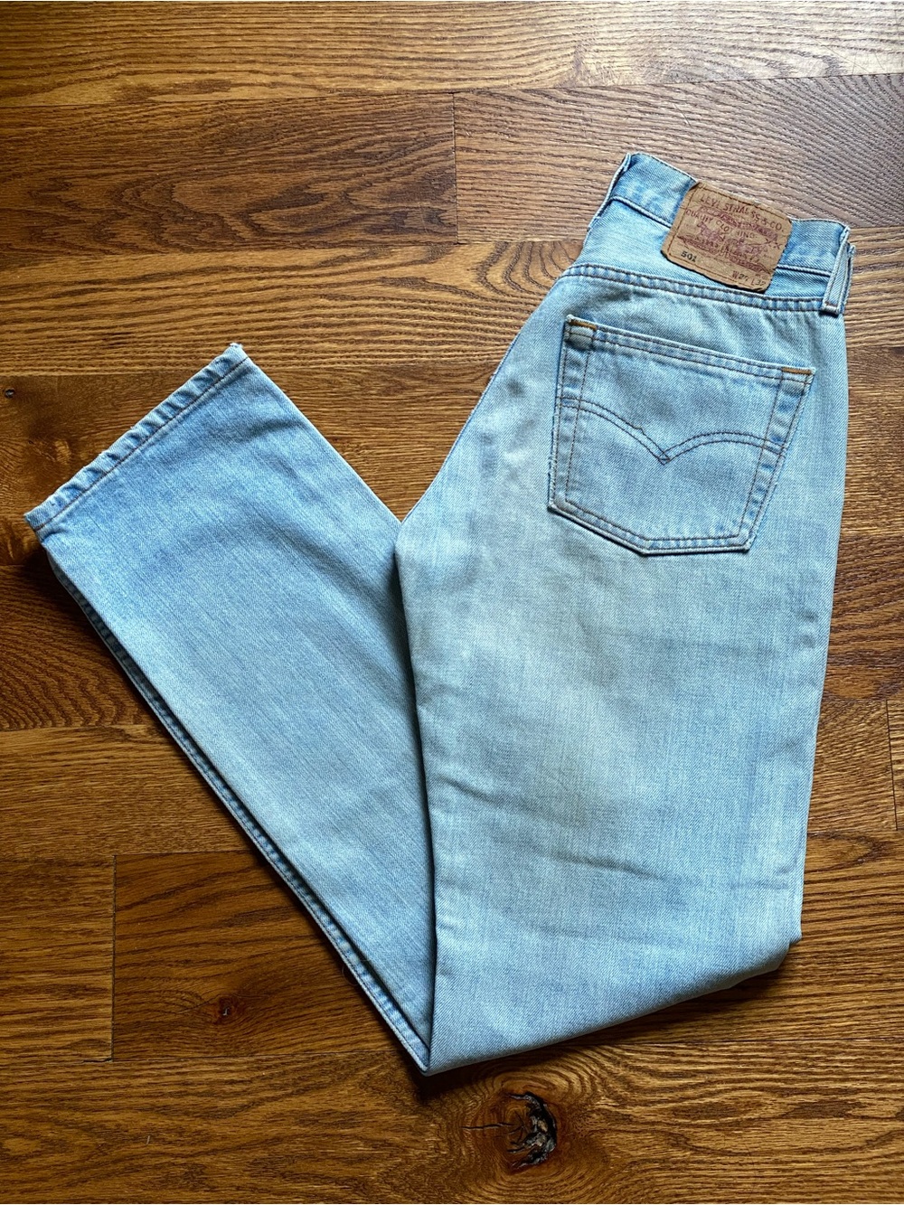 Vintage 501 Levi’s light wash jeans